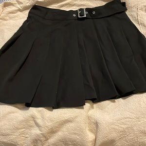 H&M pleated black skirt 12